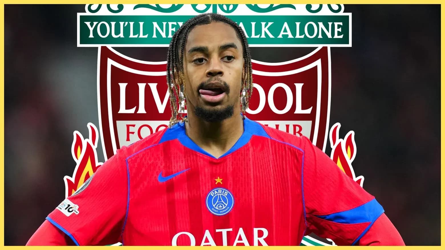 Futbolchi PSG formasida, Liverpool logotipi orqa fonda