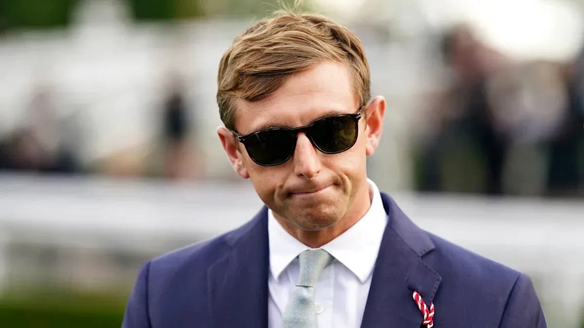Man wearing sunglasses at outdoor event