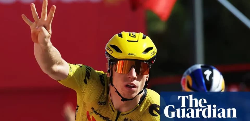 Velosipedchi to'p bilan raqobatlashayotgan paytda