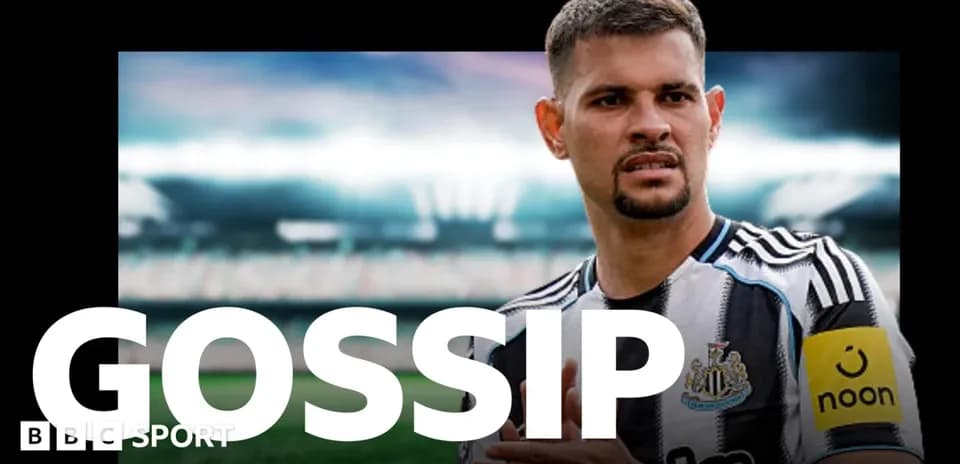 Futbolchi maydonda, Newcastle formasida va kapitanlik ramzida