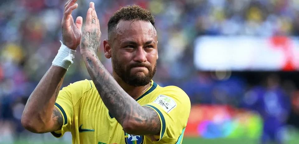 Neymar applauding fans in Brazil jersey