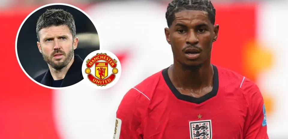 Futbolchi va murabbiy Manchester United logotipi bilan