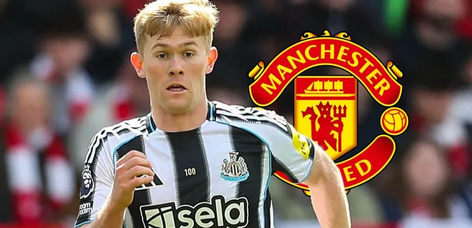 Futbolchi Newcastle formasi bilan harakatda