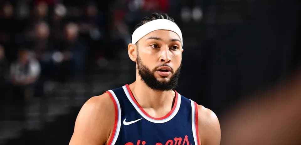 Basketball player in Clippers uniform during game