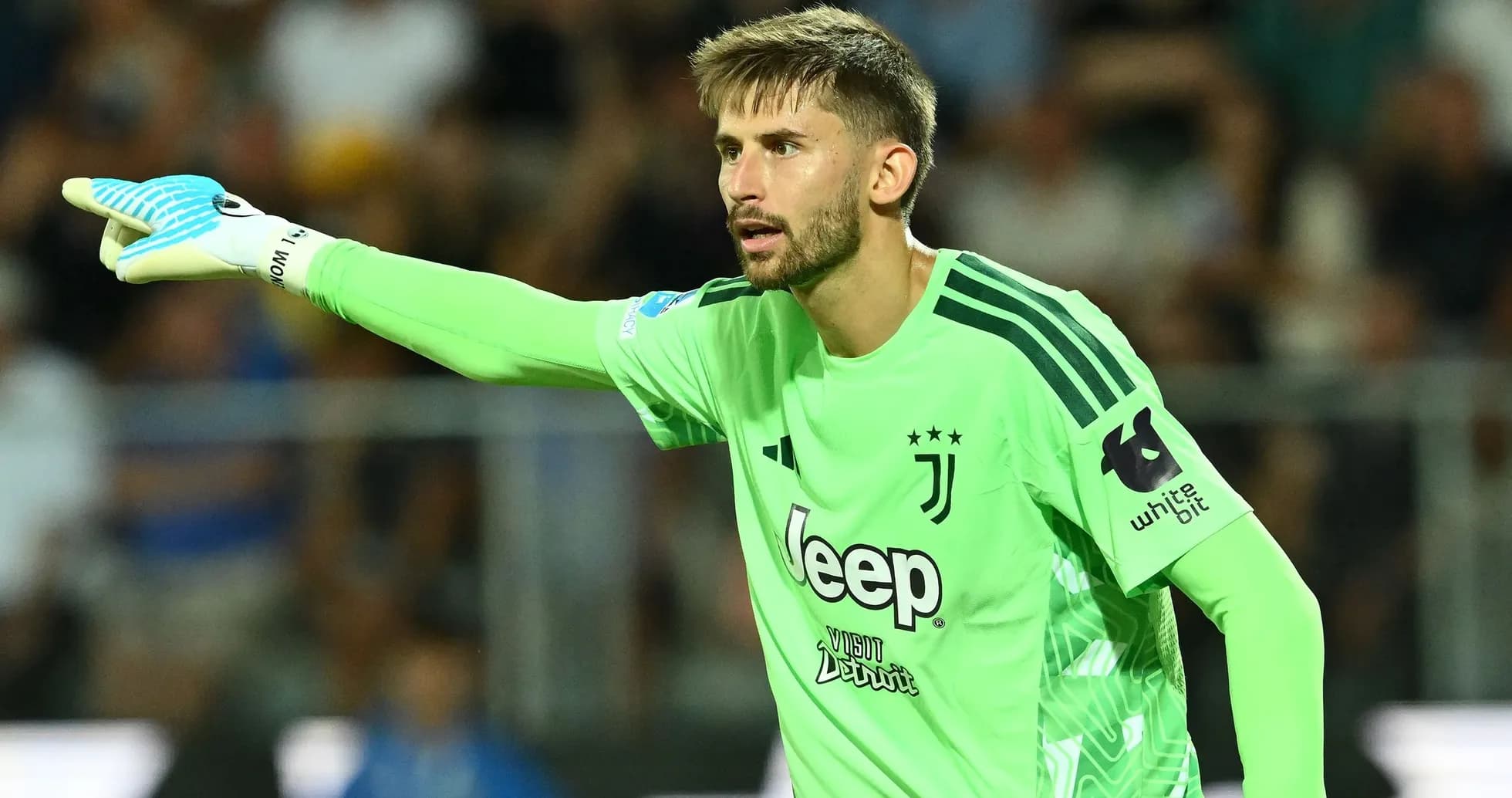 Juventus goalkeeper directing teammates during match