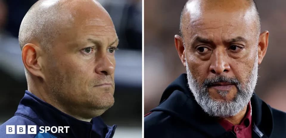 Two football managers in profile during match