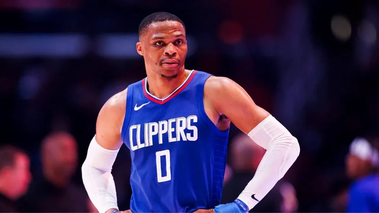 Basketball player in Clippers jersey during game