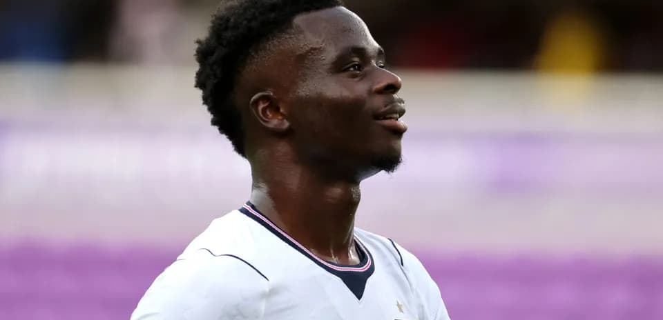 Futbolchi o'yin davomida maydonda