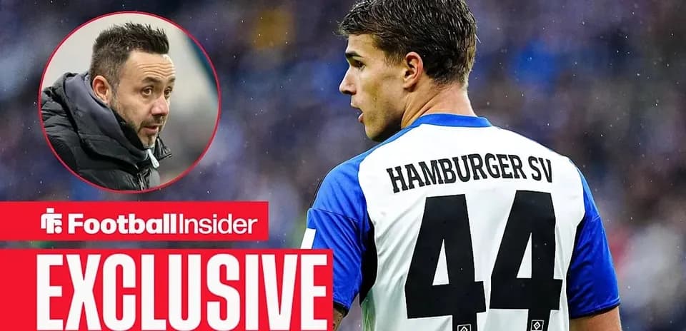 Futbolchi 44-raqamli forma bilan Hamburger SV da
