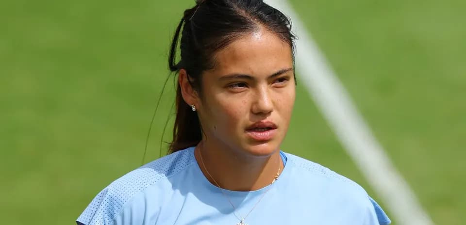 Yoshigachi treningda, maqsadni ko'zlayotgan sportchi