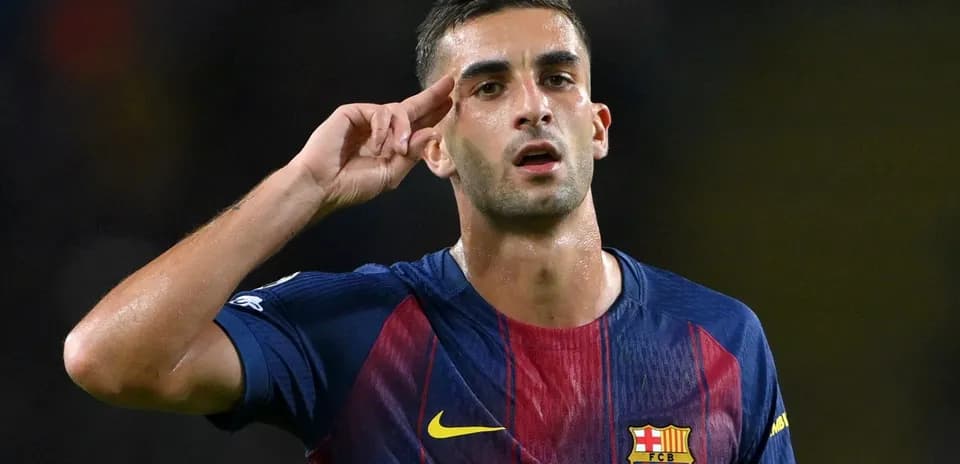 Futbolchi gol urganidan keyin salom beradi
