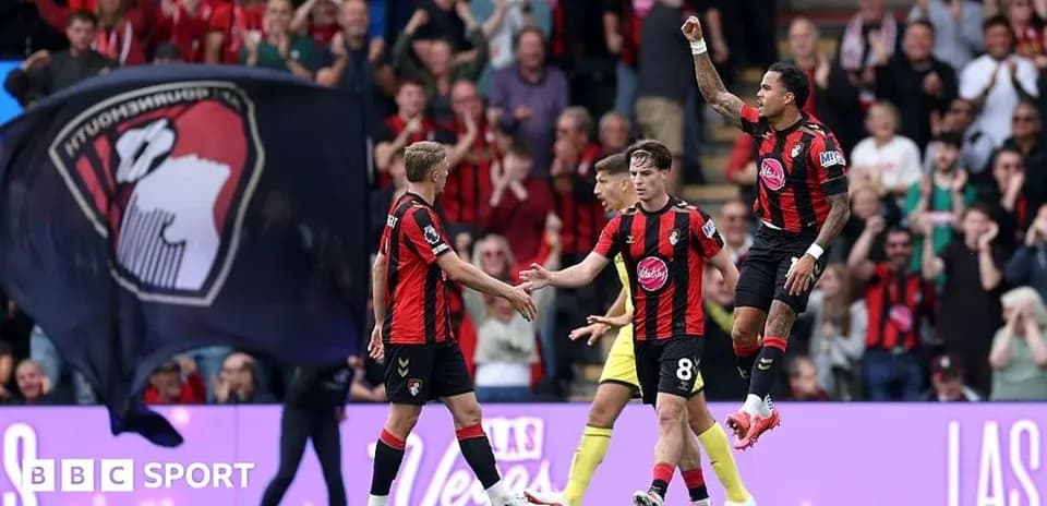 Bournemouth players celebrating a goal during match