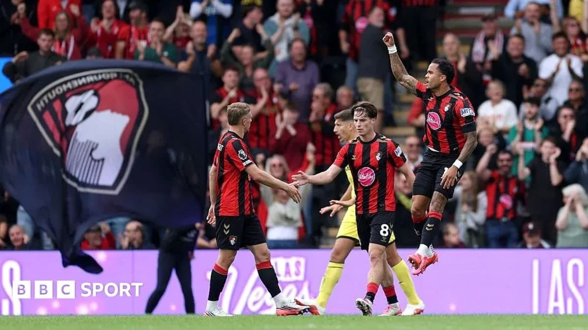 Bournemouth players celebrating a goal during match
