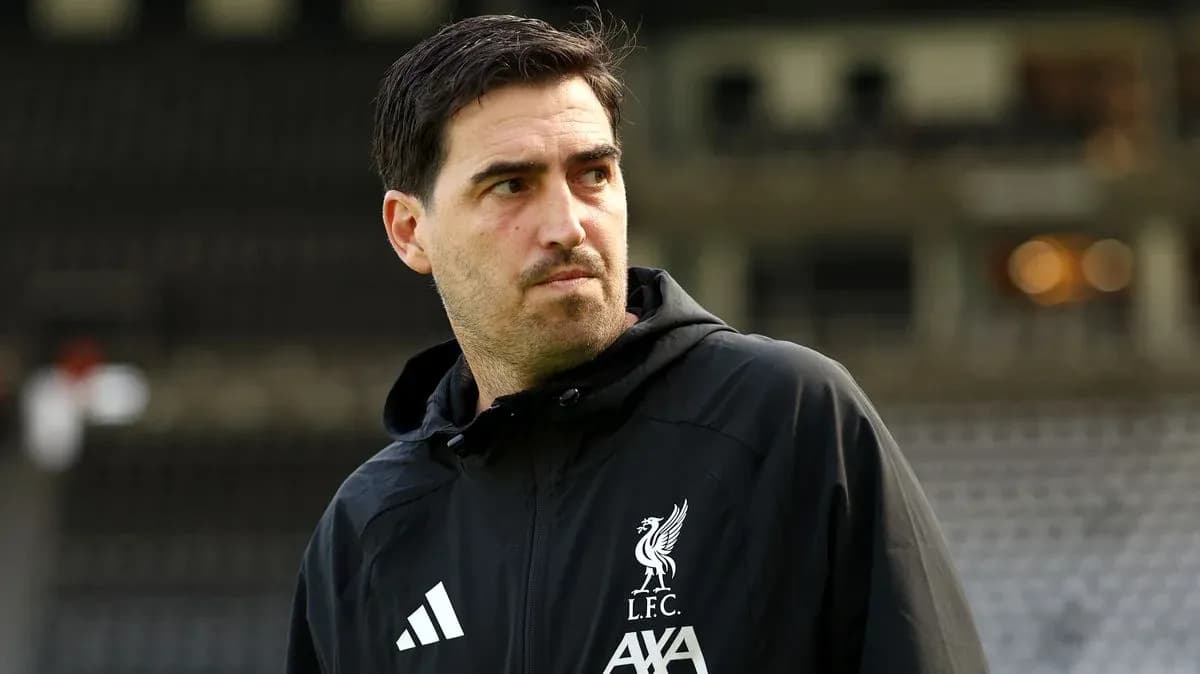 Liverpool coach during training session at stadium