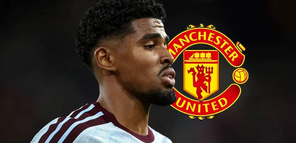 Futbolchi Manchester United logosi bilan yonma-yon