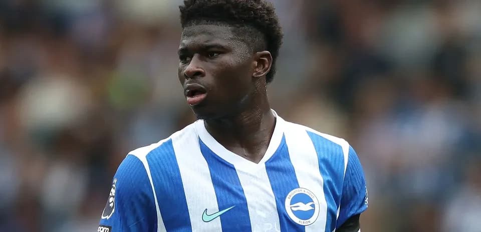 Futbolchi Brighton & Hove Albion formasida