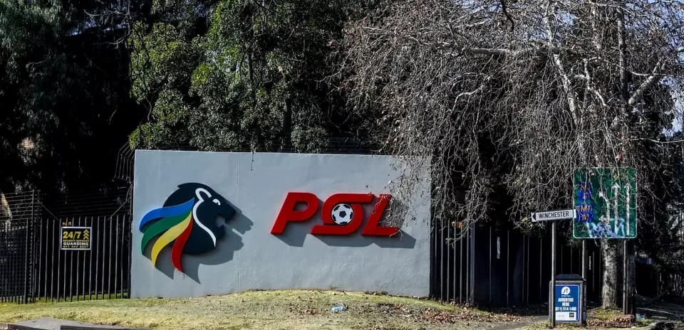 PSL logo on wall with street sign nearby