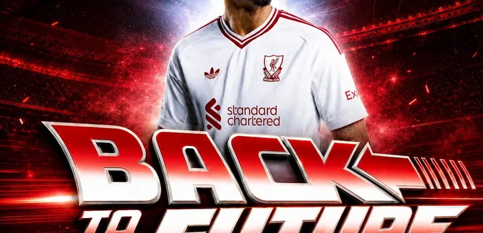 Futbolchi Virgil van Deyk Liverpool formasida