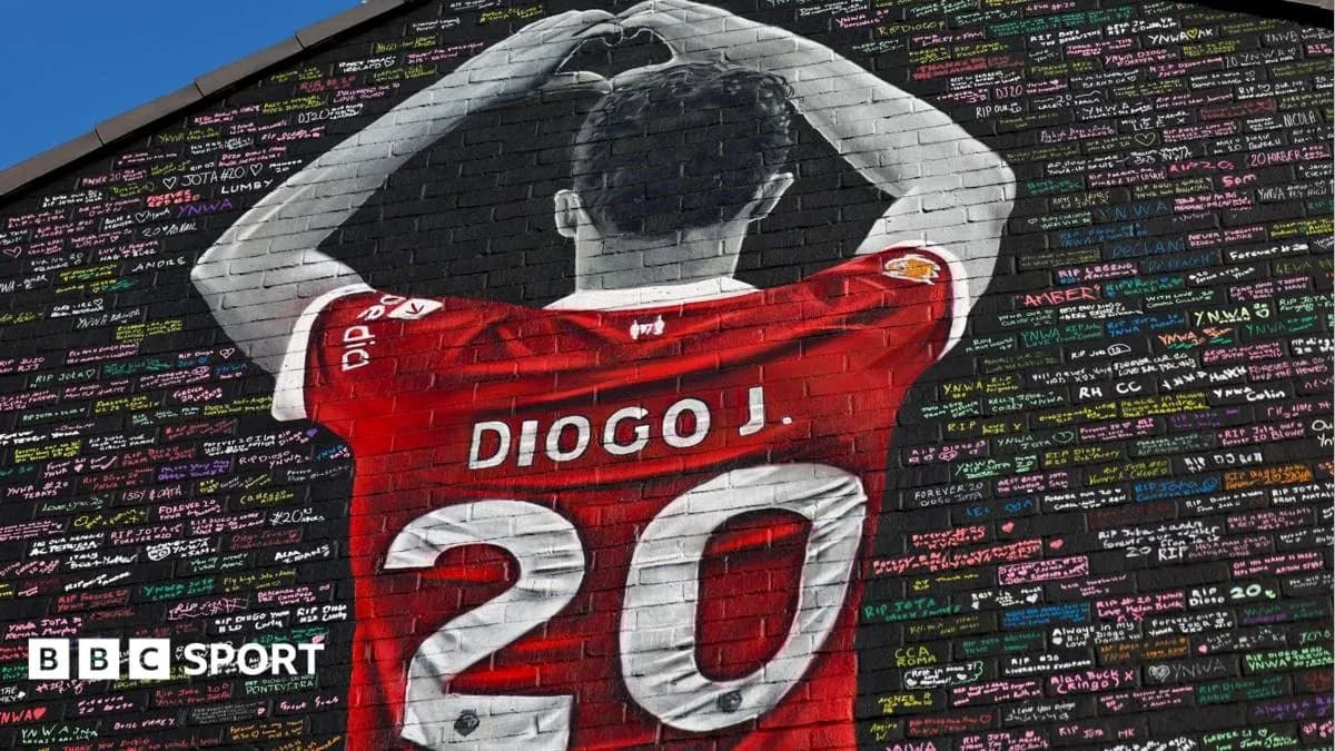 Mural of Diogo Jota celebrating with fans' messages Mural of Diogo Jota celebrating with fans' messages