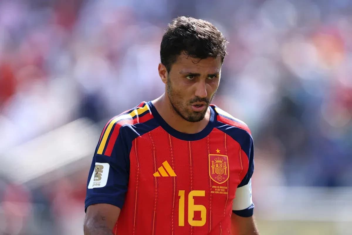 Futbolchi Ispaniya terma jamoasi formasida Futbolchi Ispaniya terma jamoasi formasida