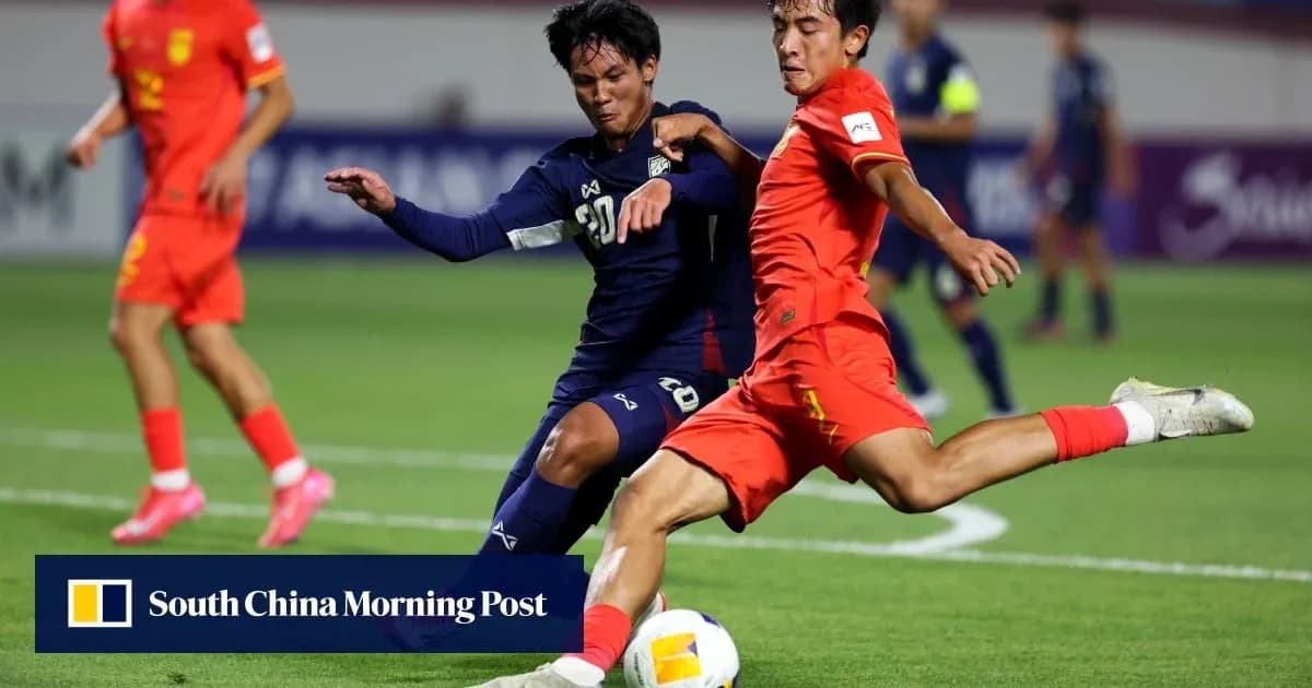 Two players challenging for the ball during match Two players challenging for the ball during match
