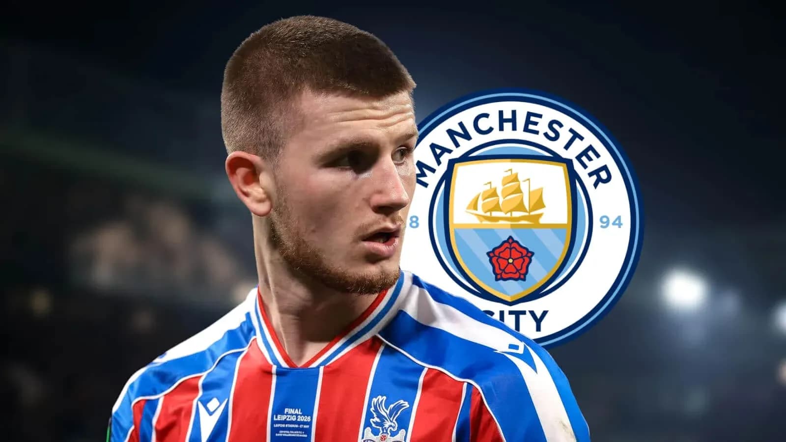 Futbolchi Manchester City logosi bilan fon Futbolchi Manchester City logosi bilan fon