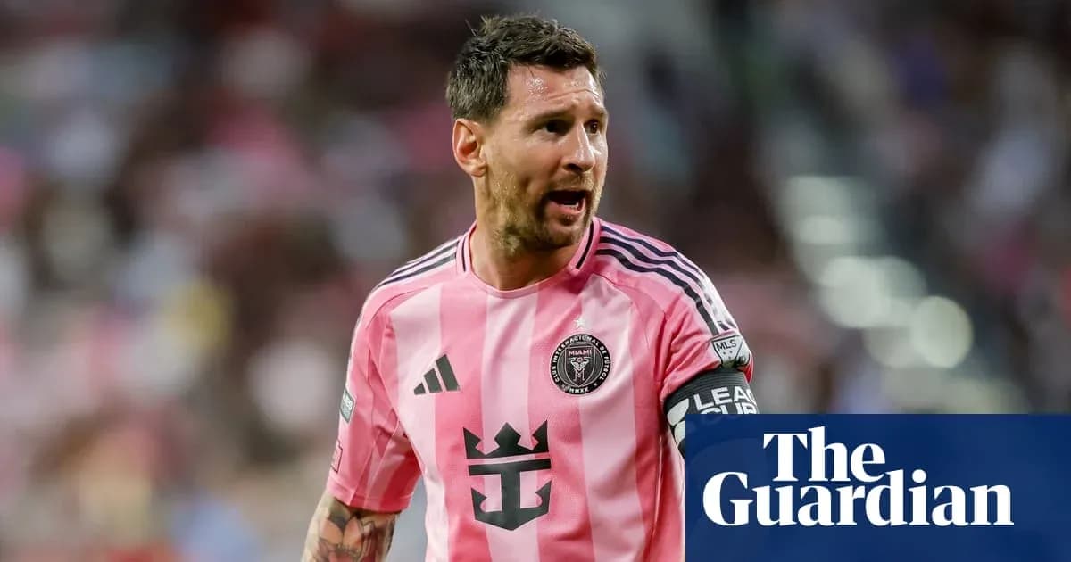 Lionel Messi in pink jersey during match Lionel Messi in pink jersey during match