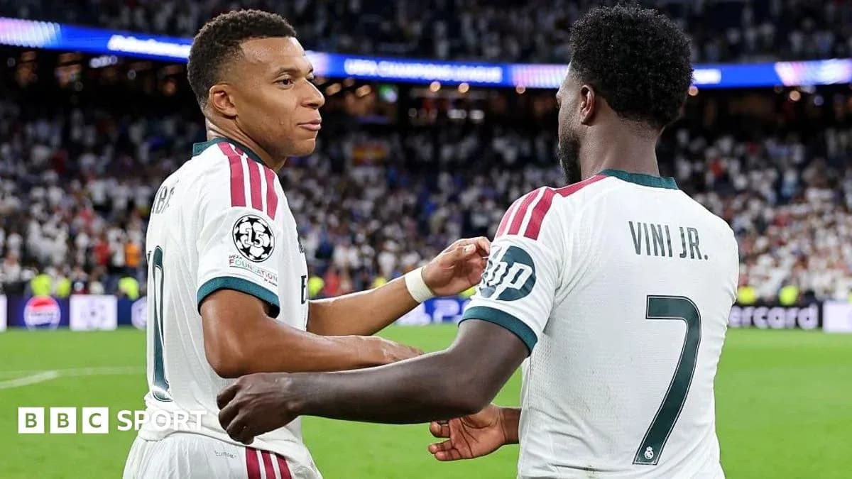 Mbappé and Vini Jr. celebrating during match Mbappé and Vini Jr. celebrating during match
